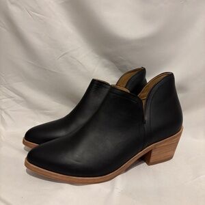 Nisolo Mia Ankle Boots In Black, Size 8, NEW!!